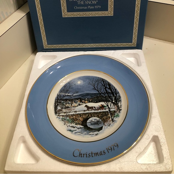 Avon Christmas plate new in box dashing through the snow 1979 - Picture 1 of 3